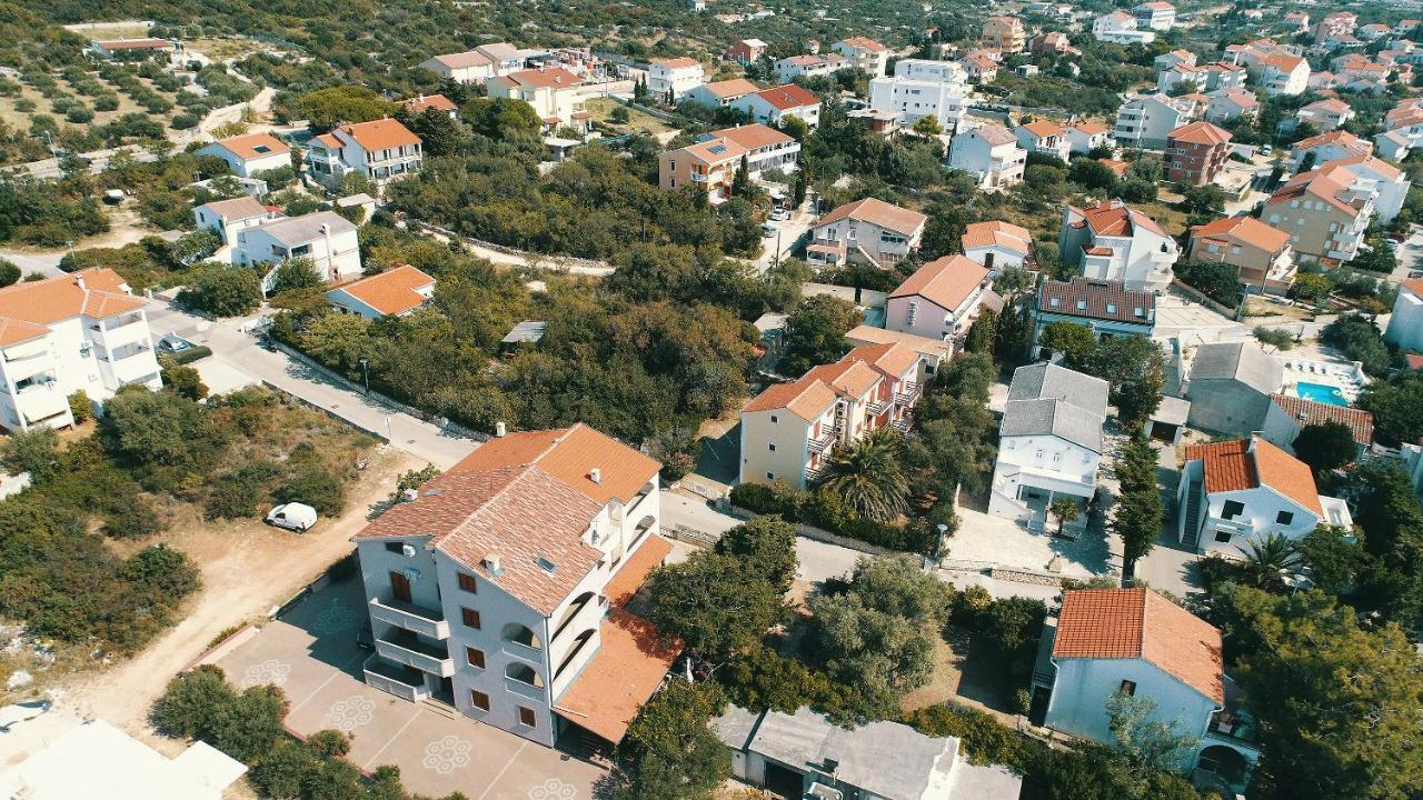 Apartments Dario Novalja Eksteriør billede